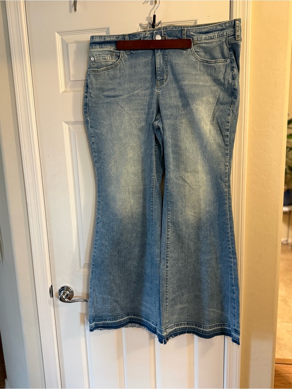 torrid Light Blue Wide-Leg Flare Jeans